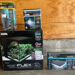 Fluval Flex 9 Aquarium Kit - Fish Tank for Fish & Plants - Comes with LED Lights, Filtration System & More
