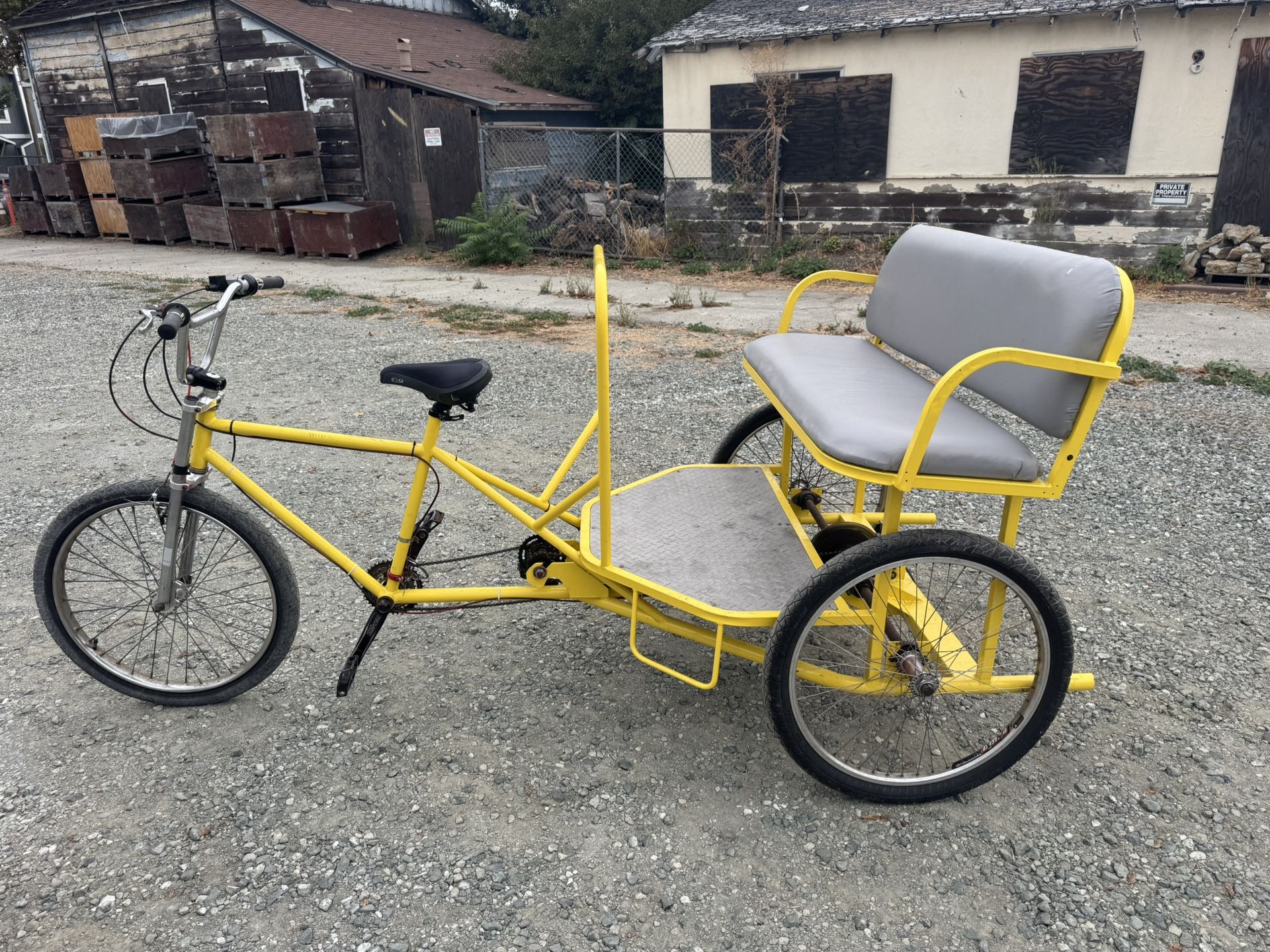 Pedicab Bike Taxi