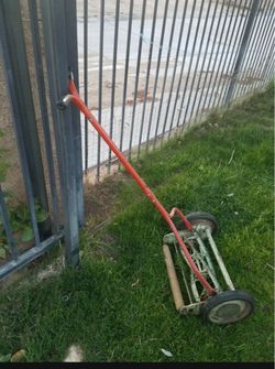 Vintage Push Reel Lawn Mower
