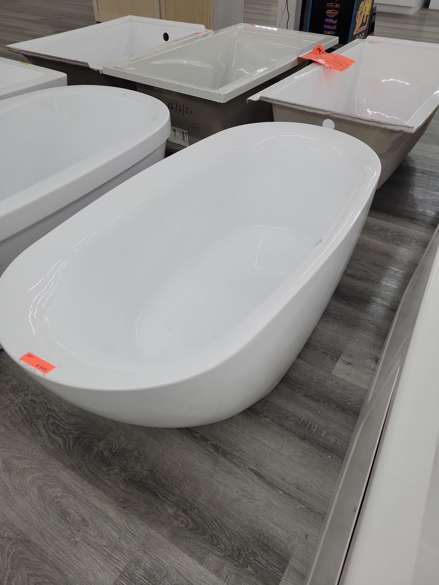 Bathtub 60"