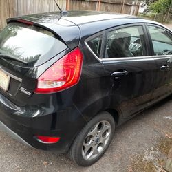 Ford Fiesta 2011 Automatic 