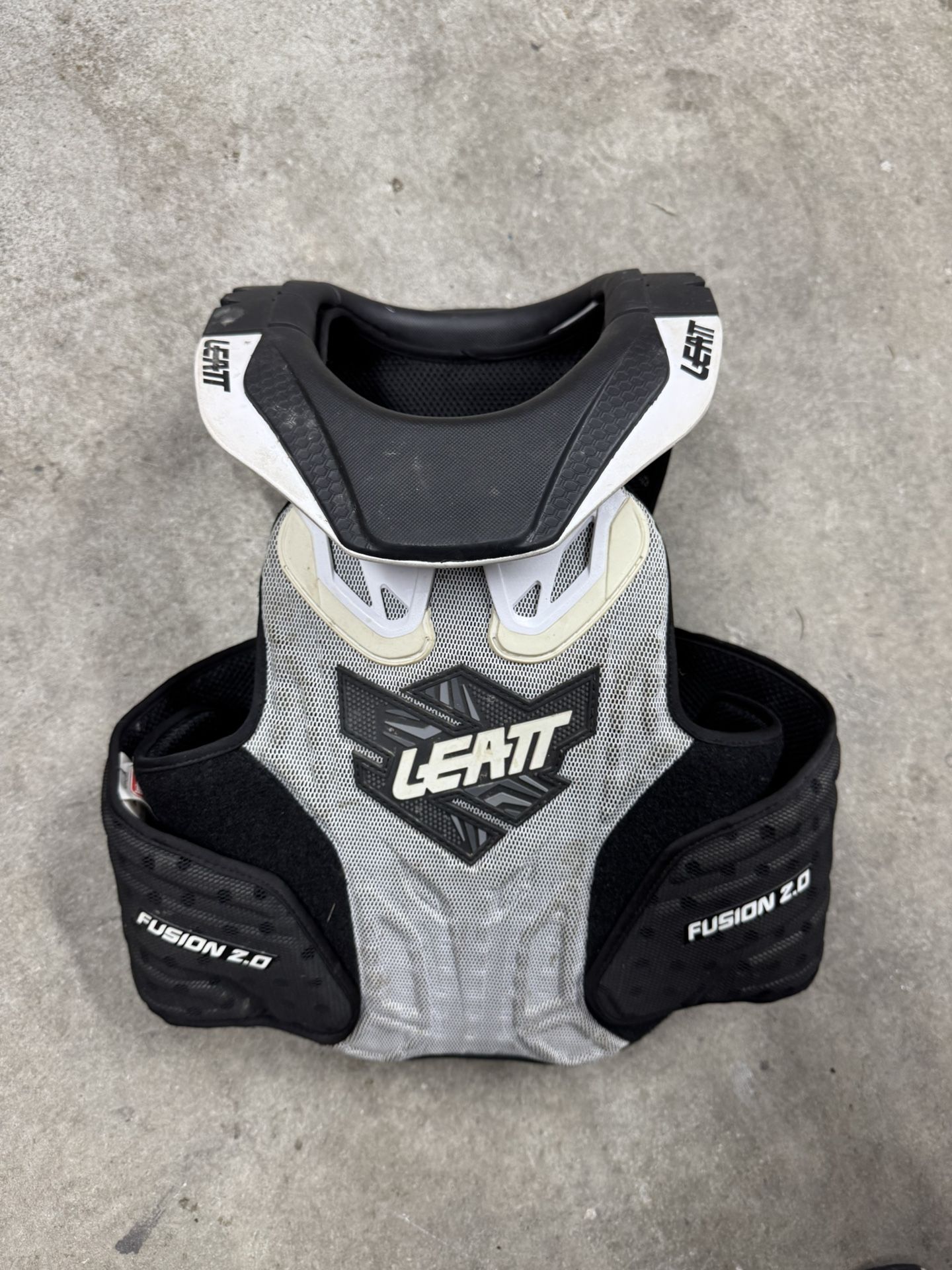 Leatt Fusion 2.0 Jr. Vest
