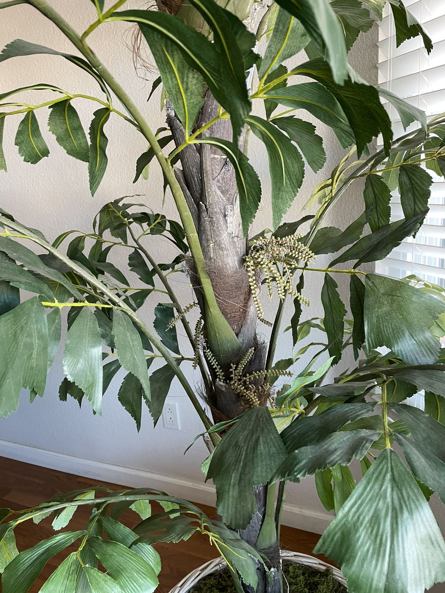 FAKE Palm Tree for Sale in Hemet, CA OfferUp