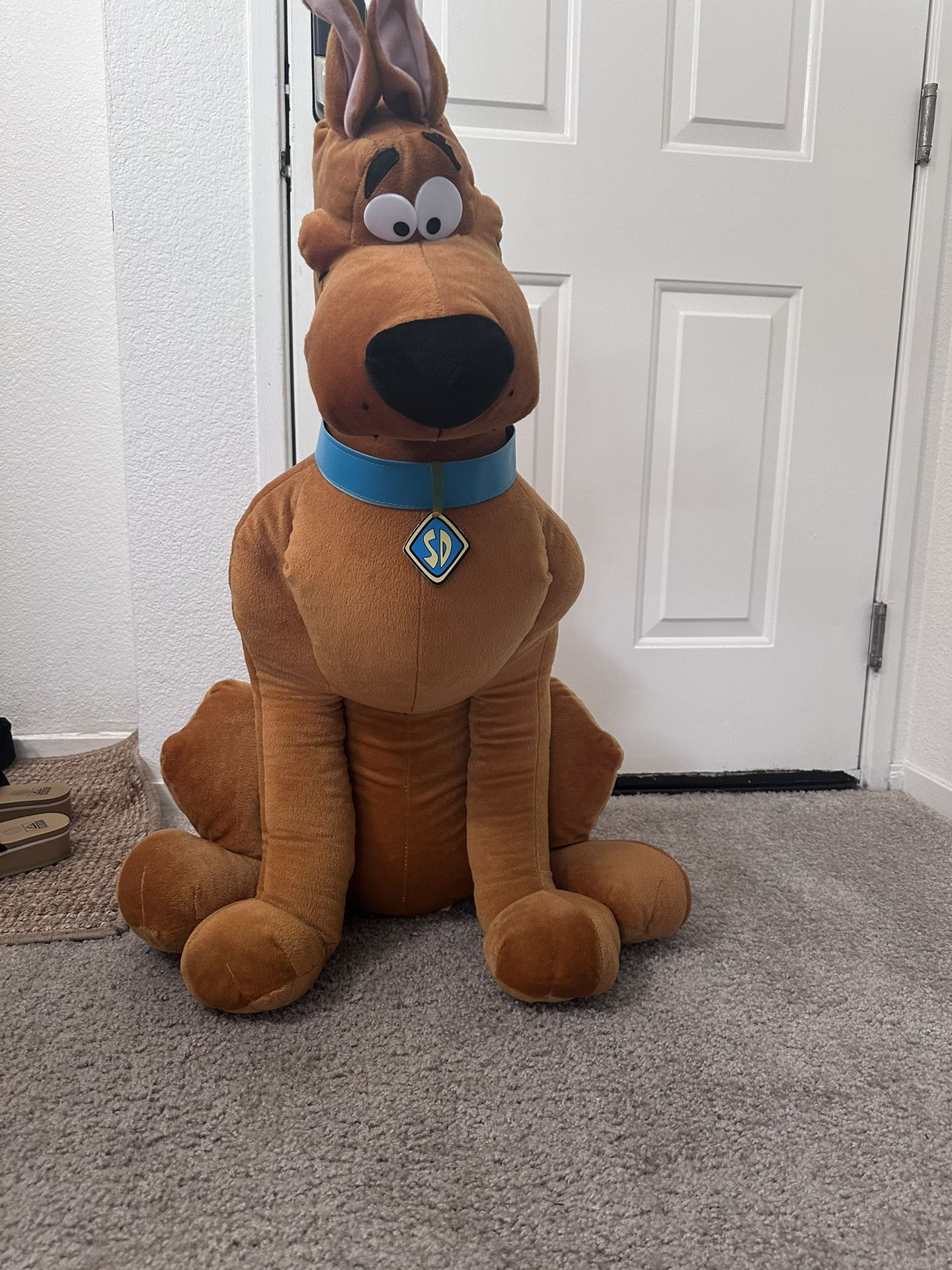 scooby doo classic toy co large Plushie