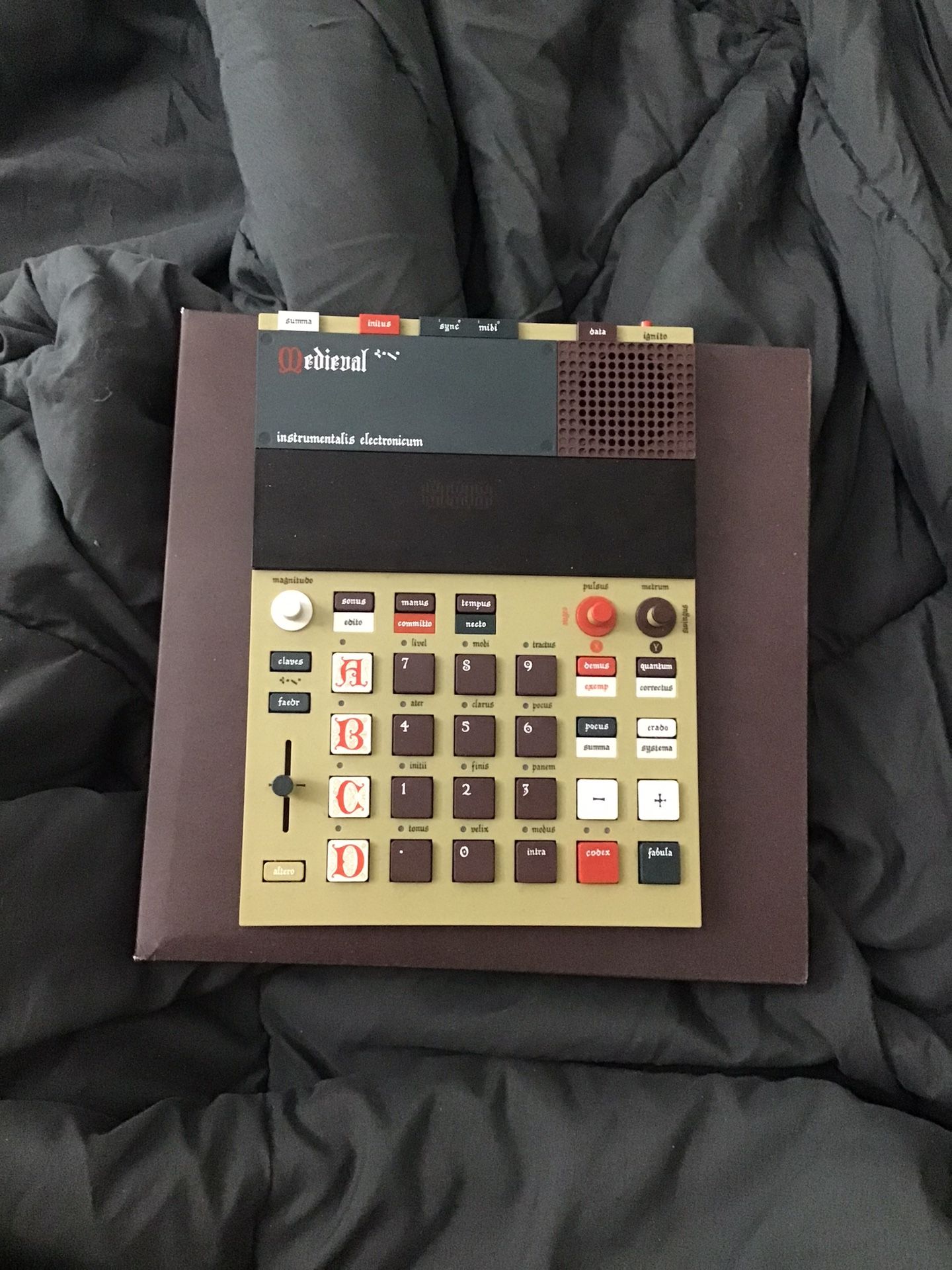 Teenage Engineering Ep 1320 Medieval Sampler