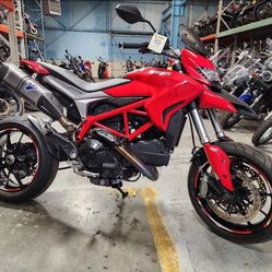 2015 Ducati Hypermotard
