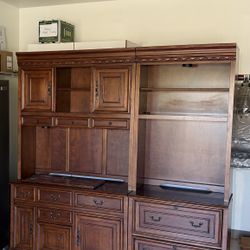 Computer Desk & File cabinet/ Storage
