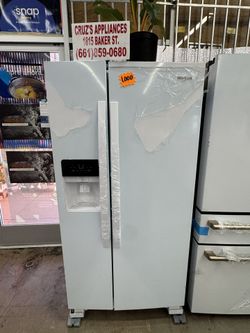Whirlpool 21.4 cu. ft. Side by Side Refrigerator in White