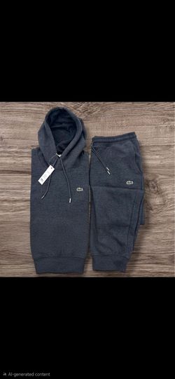 Lacoste sweatsuit
