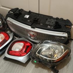 Smart Fortwo Headlight Tail Light Grill Radio Hood