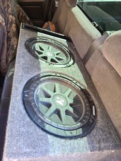 2 kicker 10s and jl audio amp