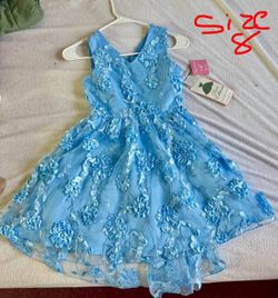 Girl dress size 8