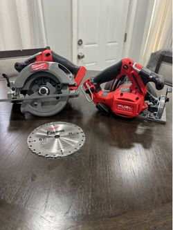 Milwaukee M18 FUEL GEN-2 18V Lithium-lon Brushless Cordless SAWZALL Reciprocating Saw (Tool-Only)