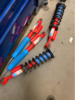 Toyota Tacoma OEM TRD Bilstein shock set 24-26