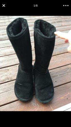 Bearpaw Women’s winter boots size 10