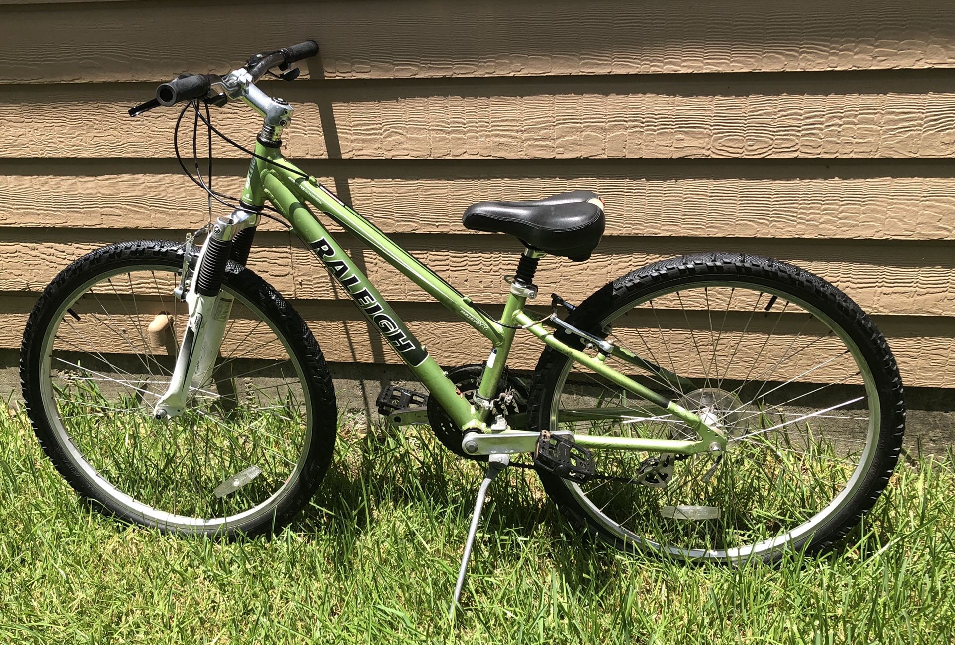 Bike Ladies Raleigh Mountain Bike 26"