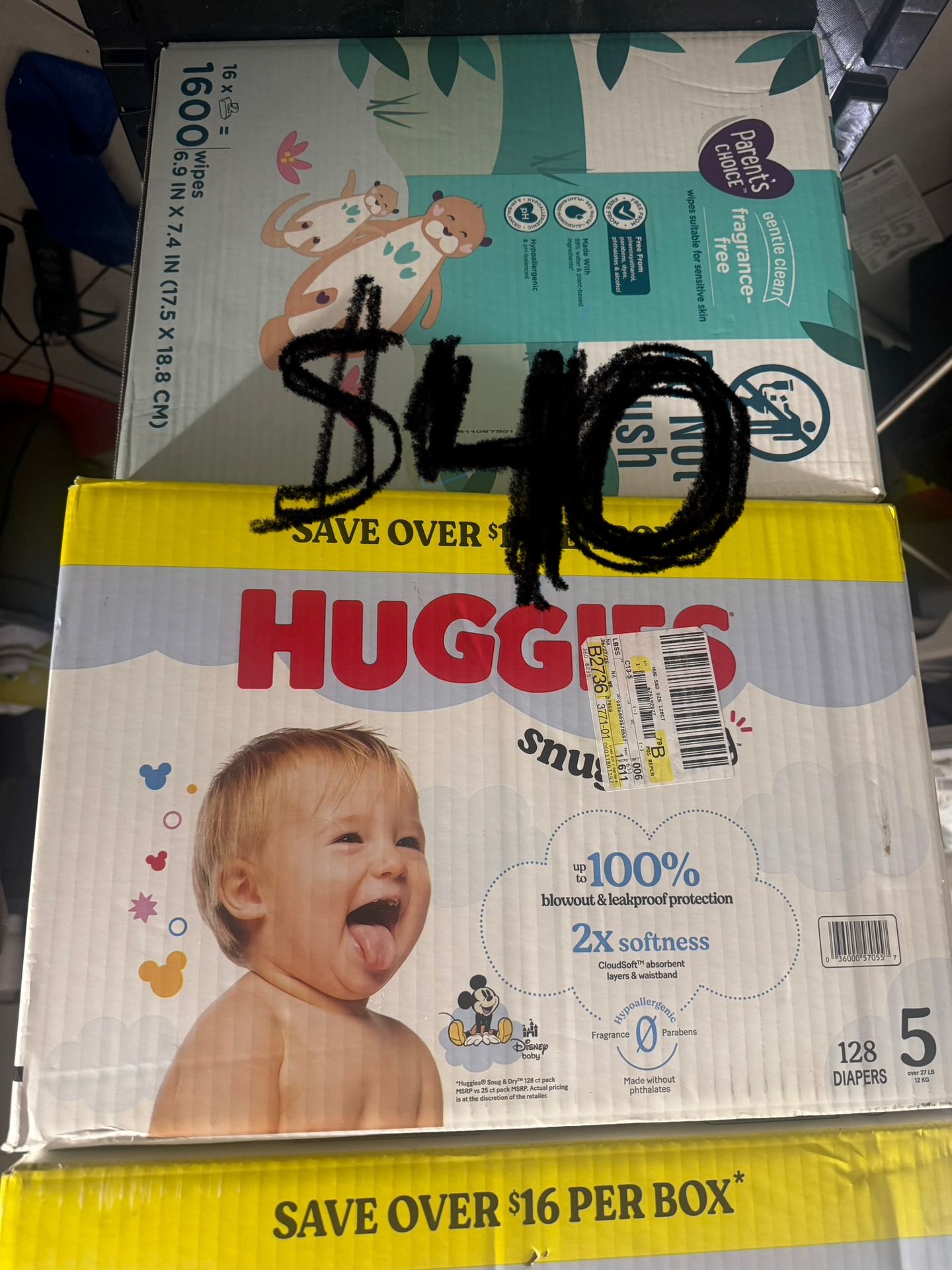 Huggies 128 Diapers And 16 Packs Of Wipes Total Of 1600
