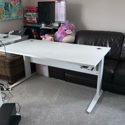 Sit stand desk With Broken Motor