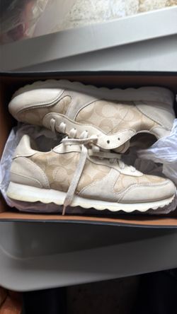 Woman’s coach shoes