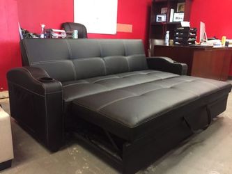 BRAND NEW QUEEN SIZE SLEEPER SOFA