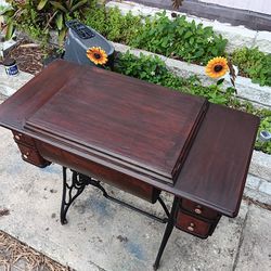 Singer Sewing Machine Table