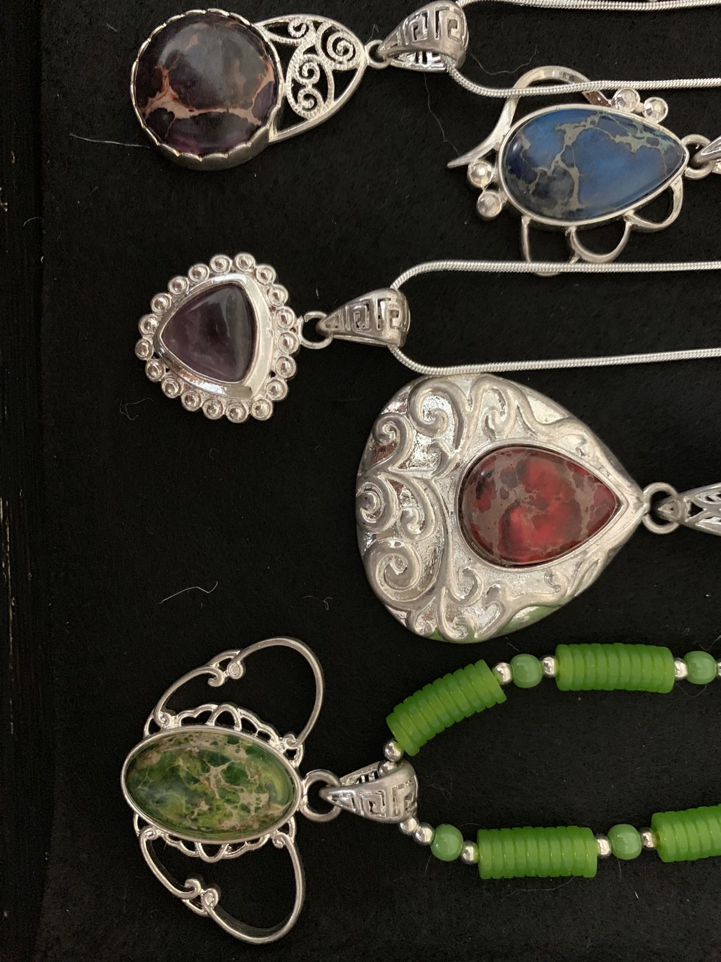 Pendants with necklace.