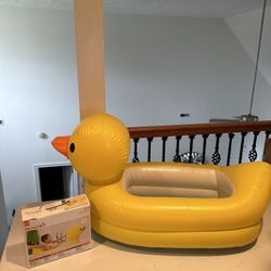 Munchkin Inflatable Duck Tub