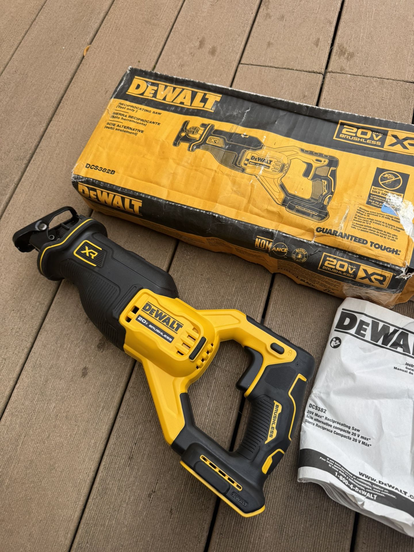 DEWALT XR 20volt Sawzall Variable Speed Brushless Cordless Reciprocating saw 2025 model & warranty