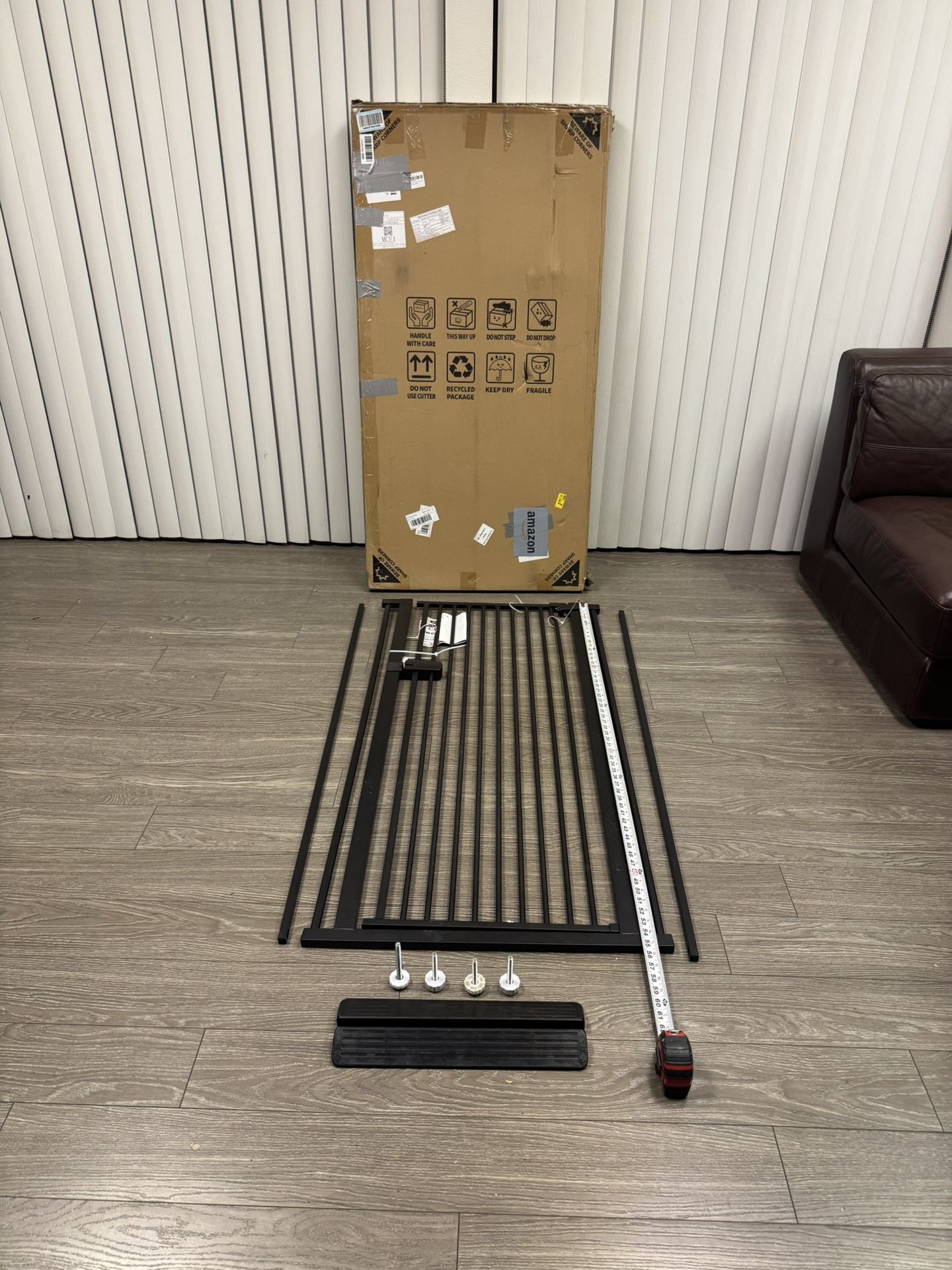 Lots Of Gates In Stock / 55” Extra Tall Cat Dog Safety Gate (29-32” Wide)