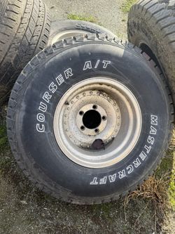 I Took These Wheels Off My Jeep Size 15 Three Tires