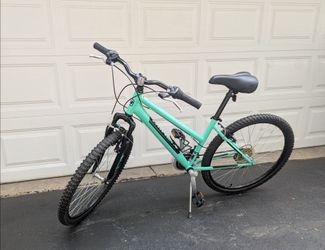Bike Green 26" Like New