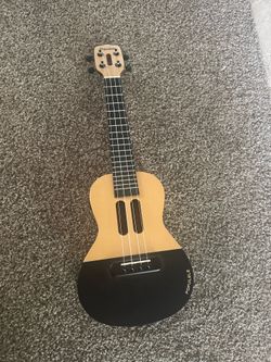 Smart Ukulele