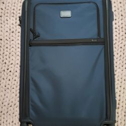 Tumi Alpha 3 Extended Trip Suitcase Navy Blue Color Blue Large