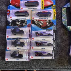 Hot  Wheels 