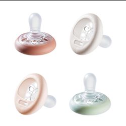 Tommee Tippee Breast-Like Pacifier, 0-6 Months, Natural Breast-Like, BPA-Free Binkies, Pack Of 4