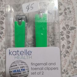 Fingernail & toenail clippers