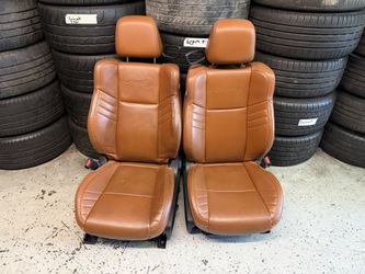 Dodge Challenger Seats