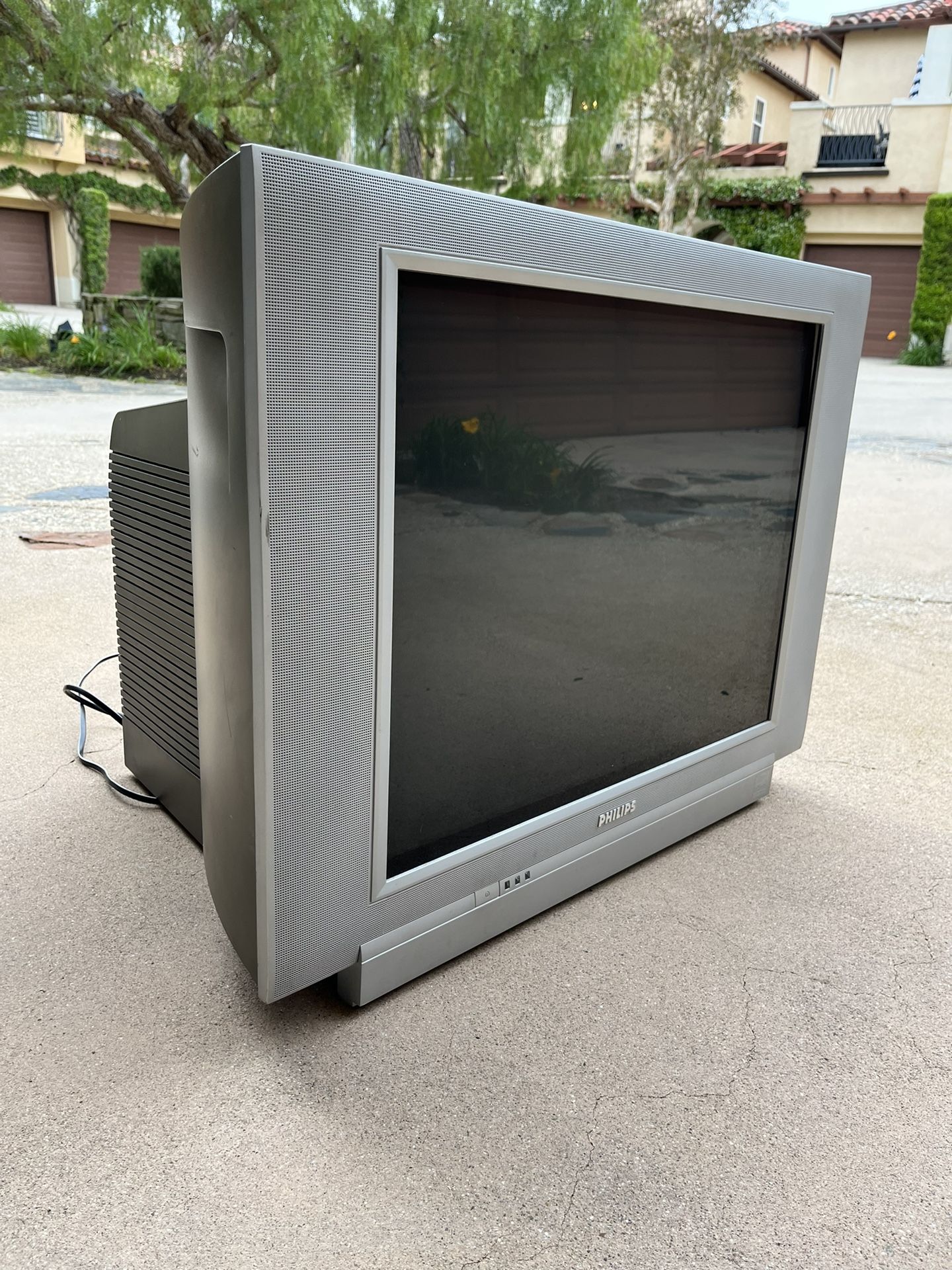 27” Phillips 27PT6441/37 TV