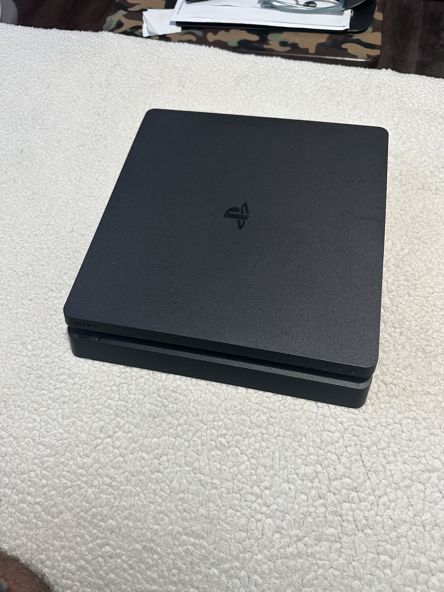 PS4