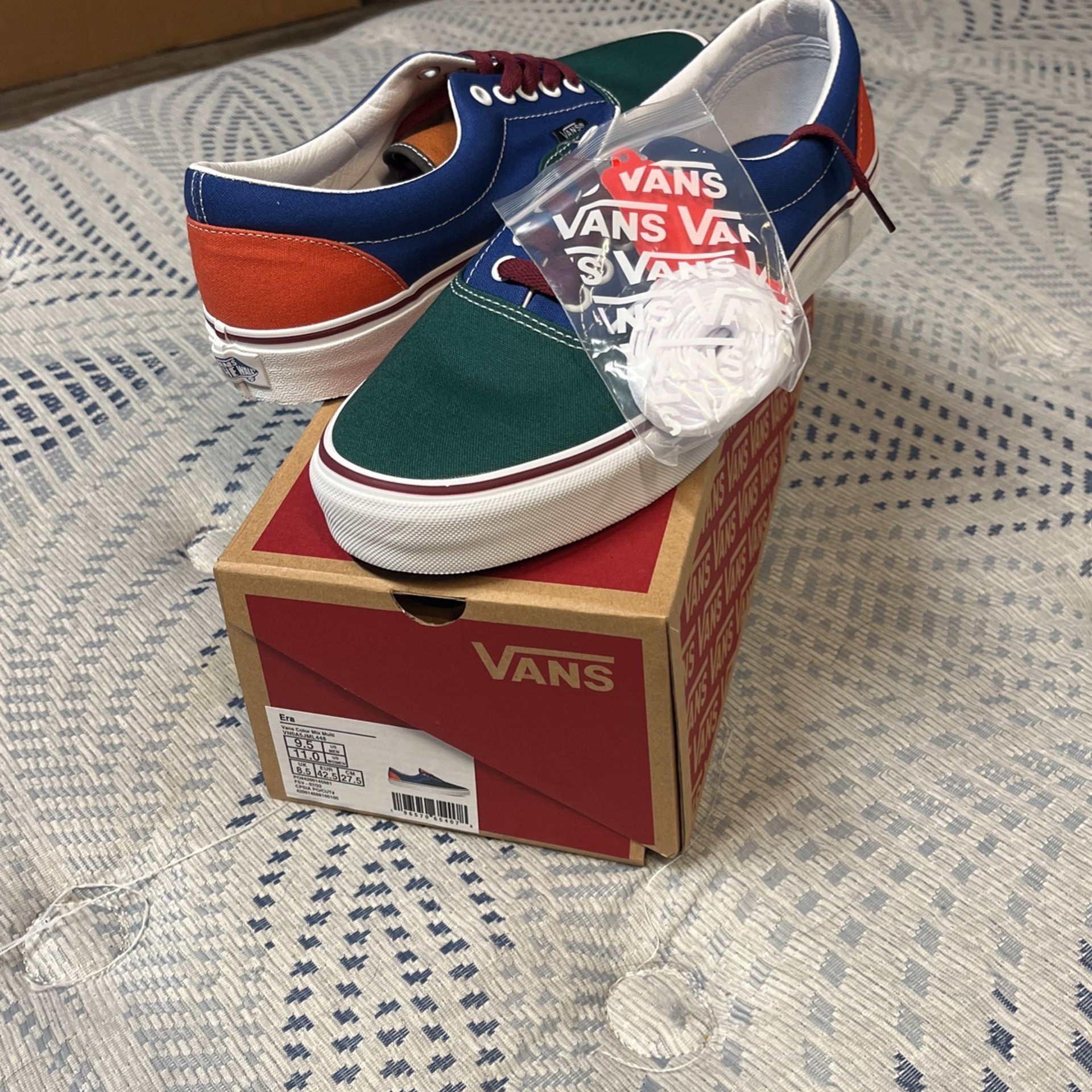 Sz 9.5 Vans Multi Color Brand New DS