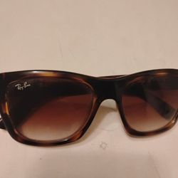 RB4194 -  Mega Wayfarer