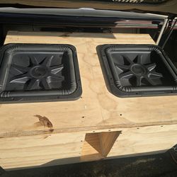 2-15" kicker solobaric L7s in custom box - $700 obo