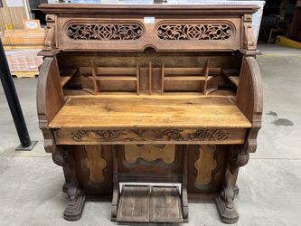 Piano Desk