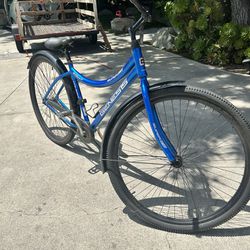 Genesis Lightweight Aluminum Frame 32” Wheels Cruiser Bike