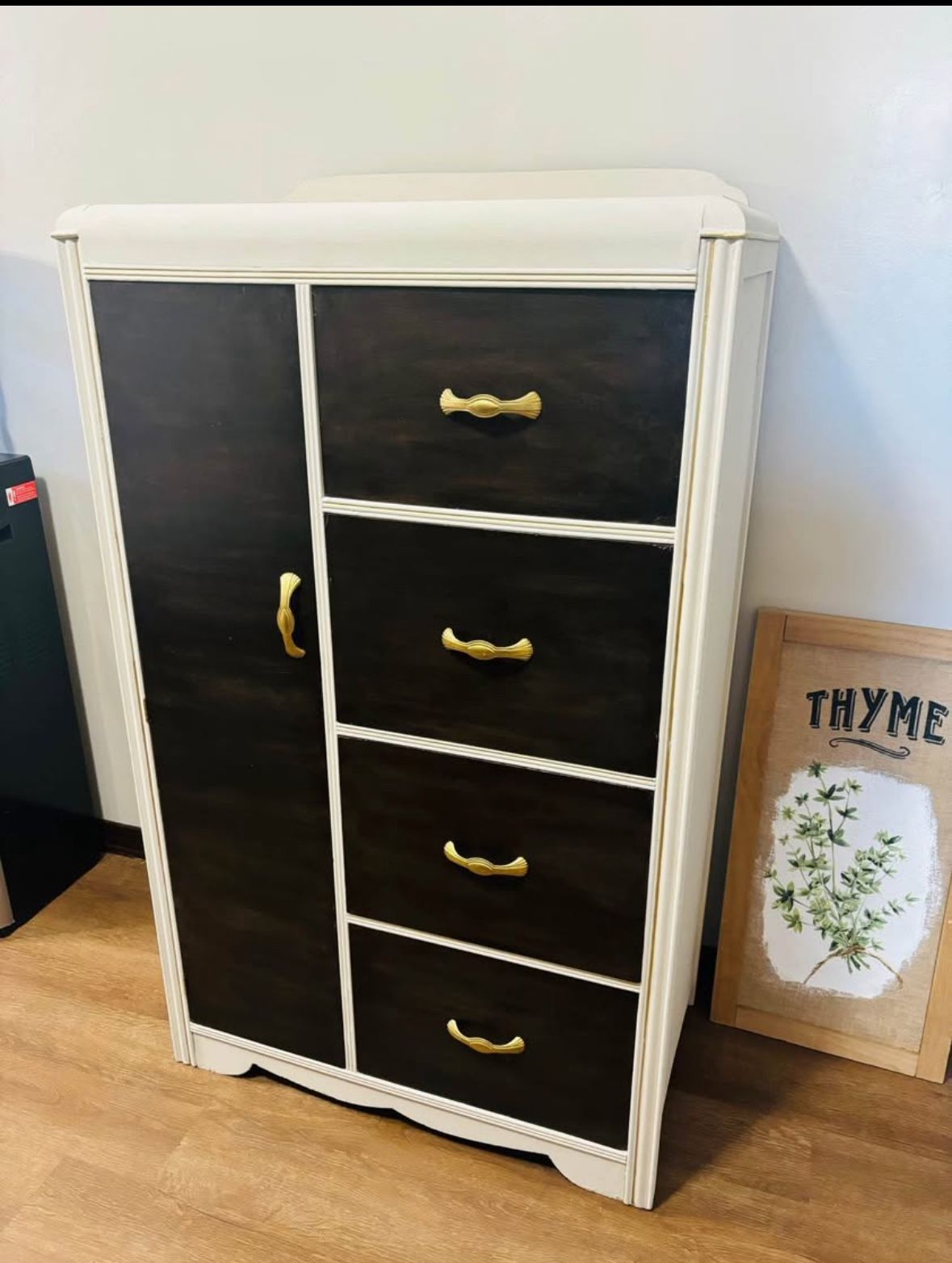 Antique armoire/ Wardrobe