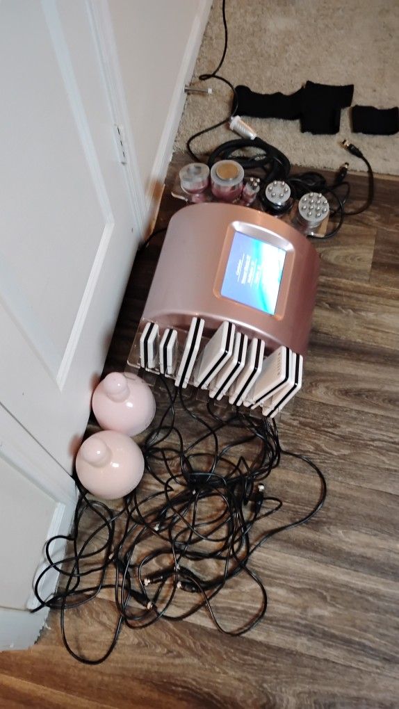 6 In 1 40K Ultrasonic Cavitation Body Slimming Machine Weight Loss Skin Care Rejuvenation Face Lifting Tightening, HS-B0112 

1 x Machine
1 x 40K Hand