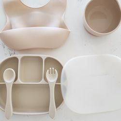 Silicone Baby Feeding Set – Like New