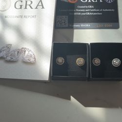 Men’s Moissanite Earrings 