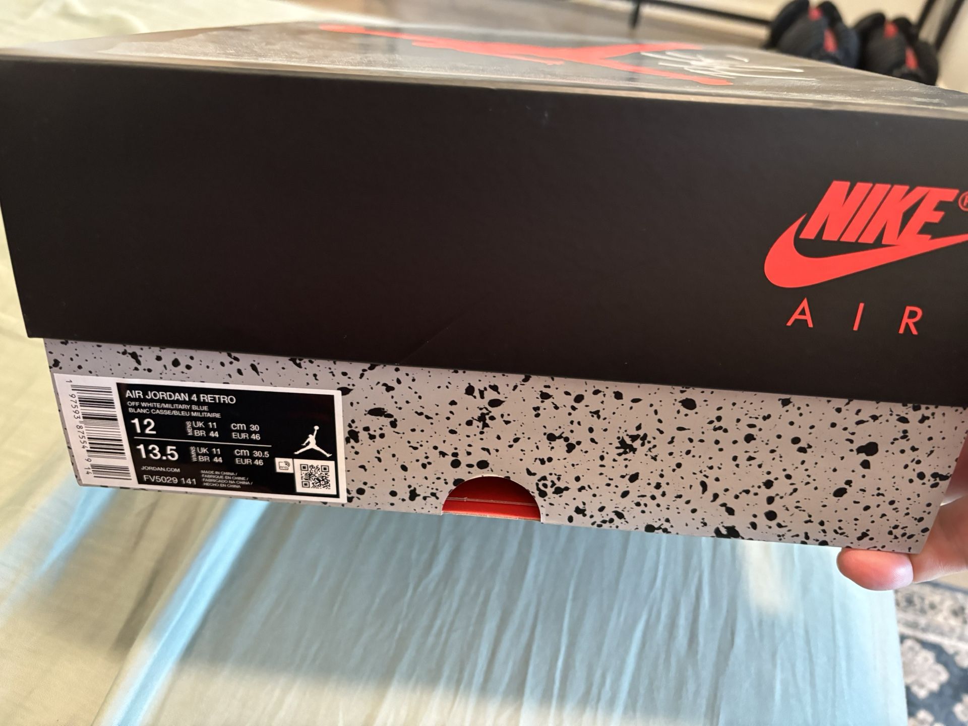 Air Jordan 4 Retro $220