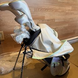 Brand New LPGA Golf Club Set (Right Hand)